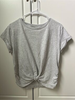 abercrombie kids Light Gray Knot-Front Short Sleeve Tee